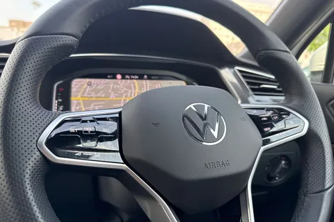 YT22AYP Volkswagen Tiguan Allspace 1.5 TSI R-Line DSG Euro 6 (s/s) 5dr Thumbnail #31
