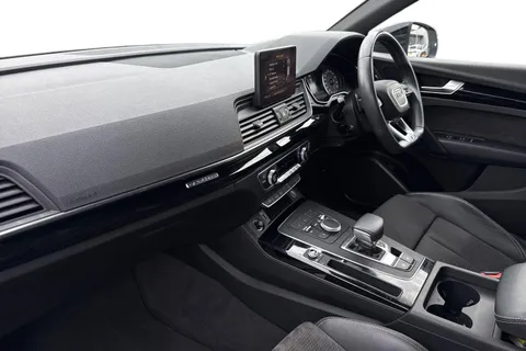 BL69HXX Audi Q5 Black Edition 45 TFSI quattro 245 PS S tronic Thumbnail #9