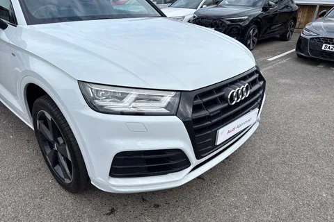 BL69HXX Audi Q5 Black Edition 45 TFSI quattro 245 PS S tronic Thumbnail #17