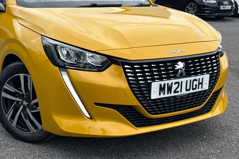 MW21UGH PEUGEOT 208 1.2 PureTech Allure Premium Euro 6 (s/s) 5dr Thumbnail #9