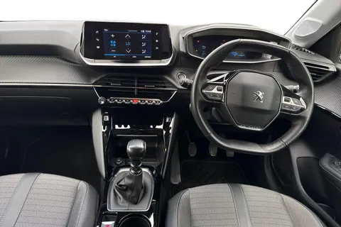 MW21UGH PEUGEOT 208 1.2 PureTech Allure Premium Euro 6 (s/s) 5dr Thumbnail #18