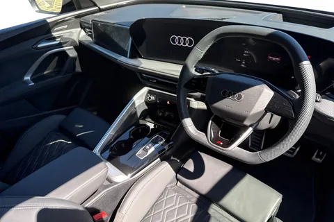 PY75BCO Audi SQ5 SUV Edition 1 TFSI  367 PS S tronic Thumbnail #14