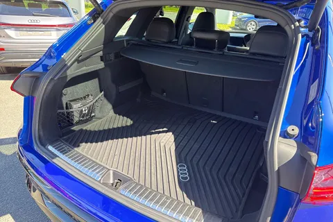PY75BCO Audi SQ5 SUV Edition 1 TFSI  367 PS S tronic Thumbnail #41