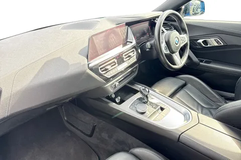 ST21KVC BMW Z4 2.0 30i M Sport Auto sDrive Euro 6 (s/s) 2dr Thumbnail #15