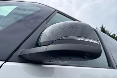 DG26BSX Volkswagen ID. Buzz 210kW Style Pro 79kWh 5dr Auto Thumbnail #26