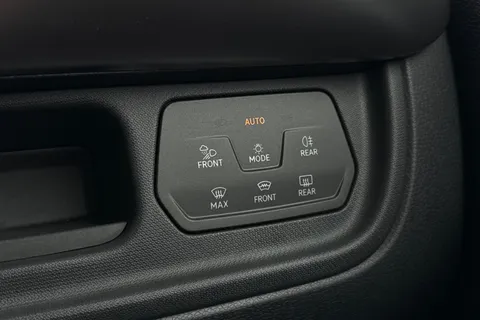 DG26BSX Volkswagen ID. Buzz 210kW Style Pro 79kWh 5dr Auto Thumbnail #42