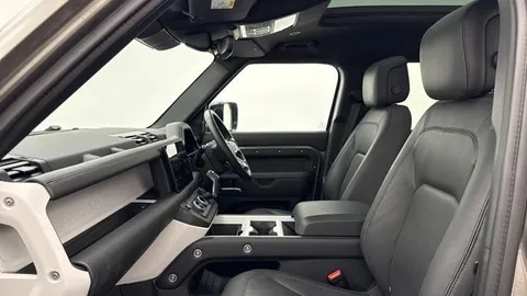 KW74HHU Land Rover Defender 3.0 D350 X-Dynamic HSE 110 5dr Auto [7 Seat] Thumbnail #3