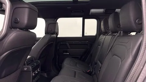 KO74MXV Land Rover Defender 3.0 D350 X-Dynamic HSE 110 5dr Auto [7 Seat] Thumbnail #4