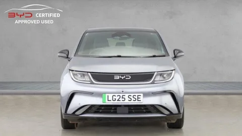 LG25SSE BYD Dolphin 60.48kWh Design Auto 5dr Thumbnail #6
