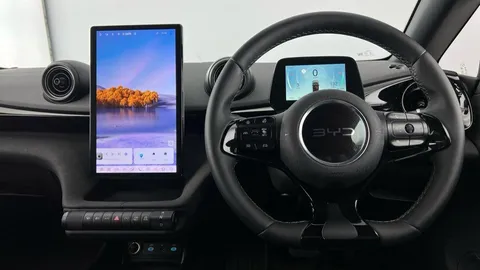 LG25SSE BYD Dolphin 60.48kWh Design Auto 5dr Thumbnail #14