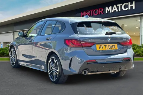 HV71OHX BMW 1 Series 118i [136] M Sport 5dr Thumbnail #2
