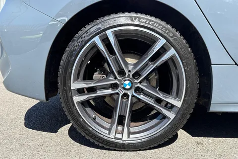 HV71OHX BMW 1 Series 118i [136] M Sport 5dr Thumbnail #22