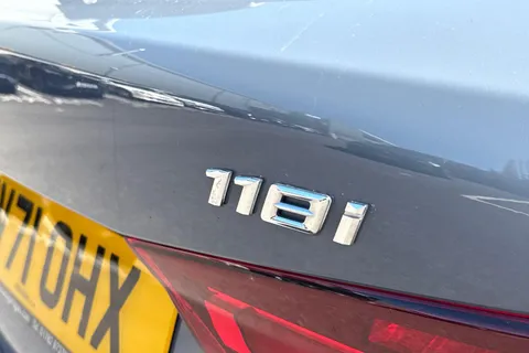 HV71OHX BMW 1 Series 118i [136] M Sport 5dr Thumbnail #32