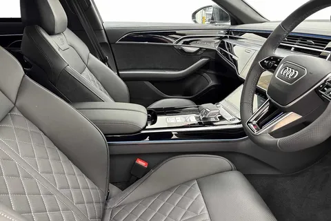 KR26JWA Audi A8 60 TFSI e Quattro S Line 4dr Tiptronic Thumbnail #10