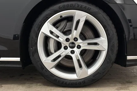 KR26JWA Audi A8 60 TFSI e Quattro S Line 4dr Tiptronic Thumbnail #17