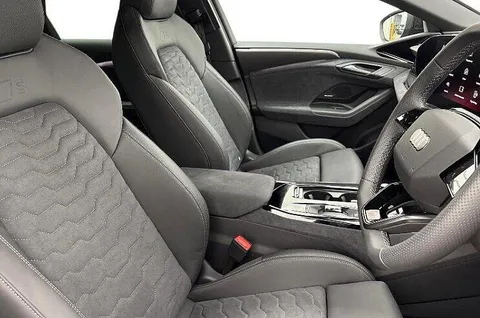 KM75NBX Audi A6 E-Tron Sportback Sportback Edition 1 e-tron quattro 315,00 kW Thumbnail #11