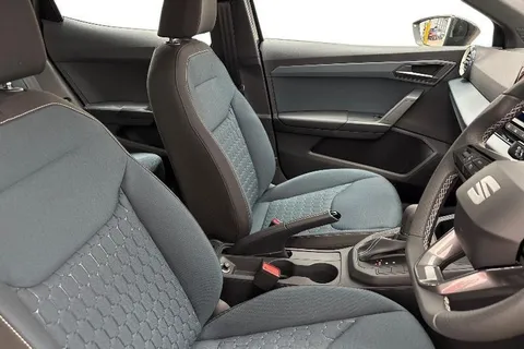 KR26GXL SEAT Ibiza 1.0 TSI SE DSG Euro 6 (s/s) 5dr Thumbnail #11