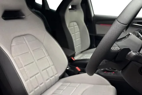 KR26HAU SEAT Arona 1.5 TSI FR Sport DSG Euro 6 (s/s) 5dr Thumbnail #11