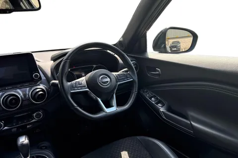 WL72BSU Nissan Juke 1.6 N-Connecta Auto Euro 6 5dr Thumbnail #14