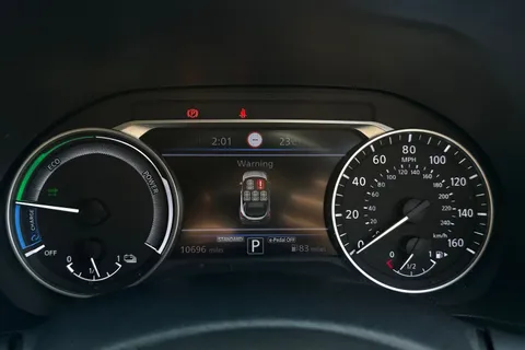 WL72BSU Nissan Juke 1.6 N-Connecta Auto Euro 6 5dr Thumbnail #32