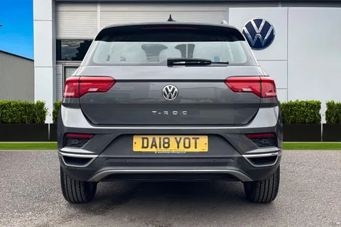 DA18YOT Volkswagen T-Roc 1.5 TSI EVO SE 5dr ⭐1 Year VW Warranty⭐ Thumbnail #5