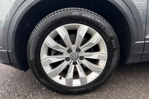 DA18YOT Volkswagen T-Roc 1.5 TSI EVO SE 5dr ⭐1 Year VW Warranty⭐ Thumbnail #13