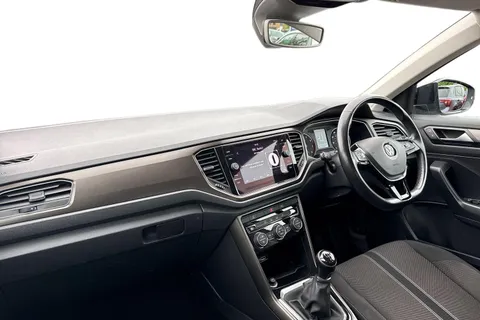 DA18YOT Volkswagen T-Roc 1.5 TSI EVO SE 5dr ⭐1 Year VW Warranty⭐ Thumbnail #16