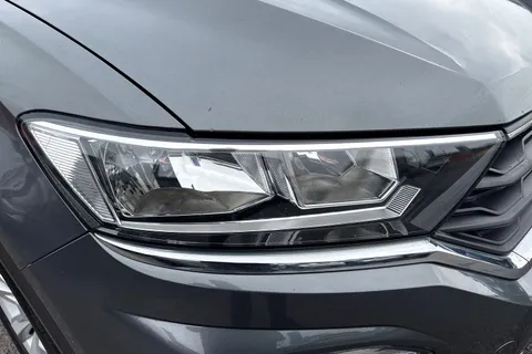 DA18YOT Volkswagen T-Roc 1.5 TSI EVO SE 5dr ⭐1 Year VW Warranty⭐ Thumbnail #31
