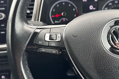 DA18YOT Volkswagen T-Roc 1.5 TSI EVO SE 5dr ⭐1 Year VW Warranty⭐ Thumbnail #45