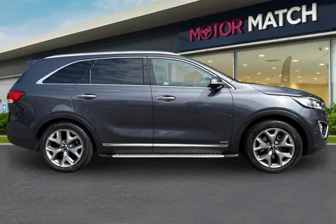 YT66YXR Kia Sorento 2.2 CRDi KX-4 Auto AWD Euro 6 5dr Thumbnail #4