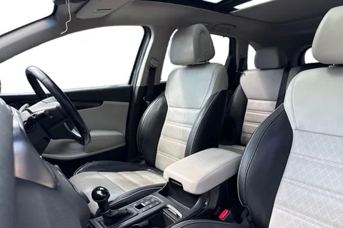 YT66YXR Kia Sorento 2.2 CRDi KX-4 Auto AWD Euro 6 5dr Thumbnail #12