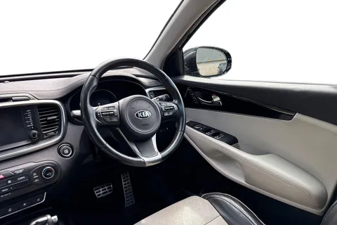 YT66YXR Kia Sorento 2.2 CRDi KX-4 Auto AWD Euro 6 5dr Thumbnail #14