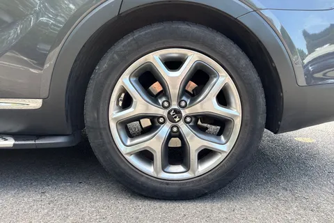 YT66YXR Kia Sorento 2.2 CRDi KX-4 Auto AWD Euro 6 5dr Thumbnail #23
