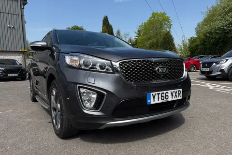 YT66YXR Kia Sorento 2.2 CRDi KX-4 Auto AWD Euro 6 5dr Thumbnail #26