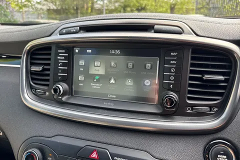 YT66YXR Kia Sorento 2.2 CRDi KX-4 Auto AWD Euro 6 5dr Thumbnail #42
