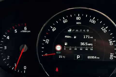 YT66YXR Kia Sorento 2.2 CRDi KX-4 Auto AWD Euro 6 5dr Thumbnail #46