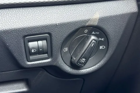 DA22CZP Škoda Kamiq 1.0 TSI 95 SE 5dr Thumbnail #31
