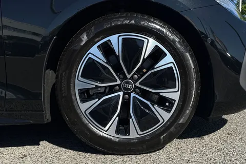 PY26AZX Audi A6 Saloon S line e-hybrid quattro 299 PS S tronic Thumbnail #10