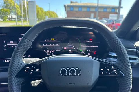 PY26AZX Audi A6 Saloon S line e-hybrid quattro 299 PS S tronic Thumbnail #48