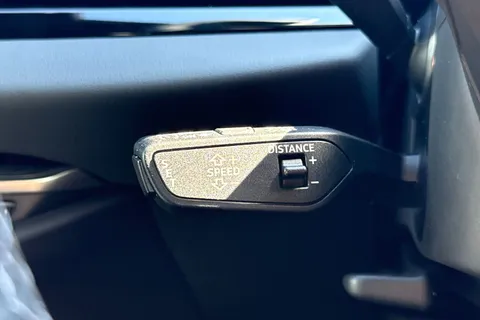 PY26AZX Audi A6 Saloon S line e-hybrid quattro 299 PS S tronic Thumbnail #52