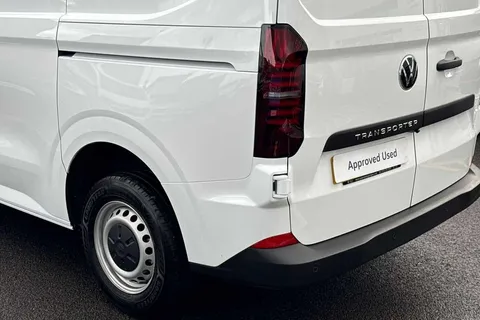 BJ25ZST Volkswagen Transporter Commerce Plus 2.0 TDI 110 PS 6sp Manual Thumbnail #16