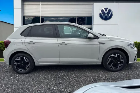  Volkswagen Polo 1.0 TSI R-Line Euro 6 (s/s) 5dr Thumbnail #4
