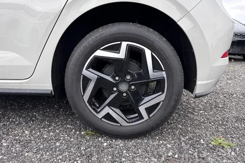  Volkswagen Polo 1.0 TSI R-Line Euro 6 (s/s) 5dr Thumbnail #11