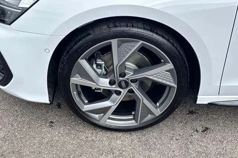 DA75KMM Audi A3 Black Edition 35 TFSI  150 PS 6-speed Thumbnail #11
