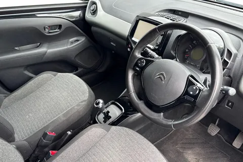 KM66JHV Citroën C1 1.0 VTi Flair ETG5 Euro 6 5dr Thumbnail #15