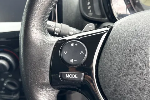 KM66JHV Citroën C1 1.0 VTi Flair ETG5 Euro 6 5dr Thumbnail #37