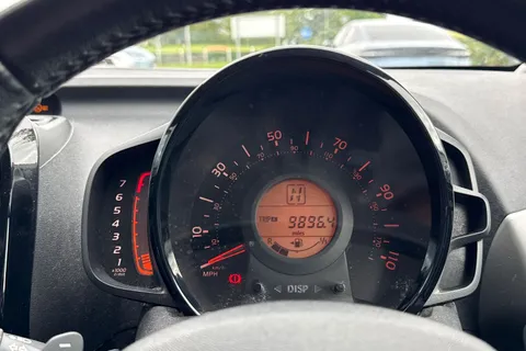 KM66JHV Citroën C1 1.0 VTi Flair ETG5 Euro 6 5dr Thumbnail #39