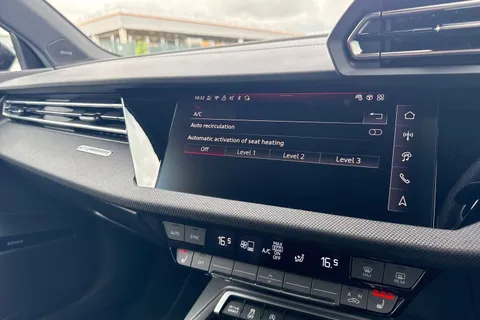 DA75KMM Audi A3 Black Edition 35 TFSI  150 PS 6-speed Thumbnail #44