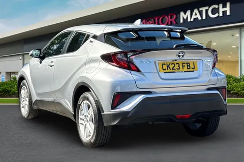CK23FBJ Toyota C-Hr 1.8 VVT-h Icon CVT Euro 6 (s/s) 5dr Thumbnail #3