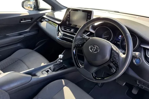 CK23FBJ Toyota C-Hr 1.8 VVT-h Icon CVT Euro 6 (s/s) 5dr Thumbnail #9